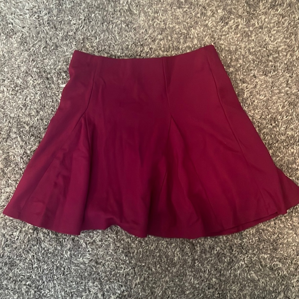 Forever 21 burgundy skirt